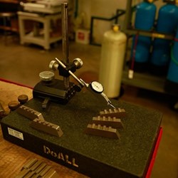 CNC Machining & Tooling