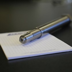 Custom CNC Turning, Threaded Pin Machining Services