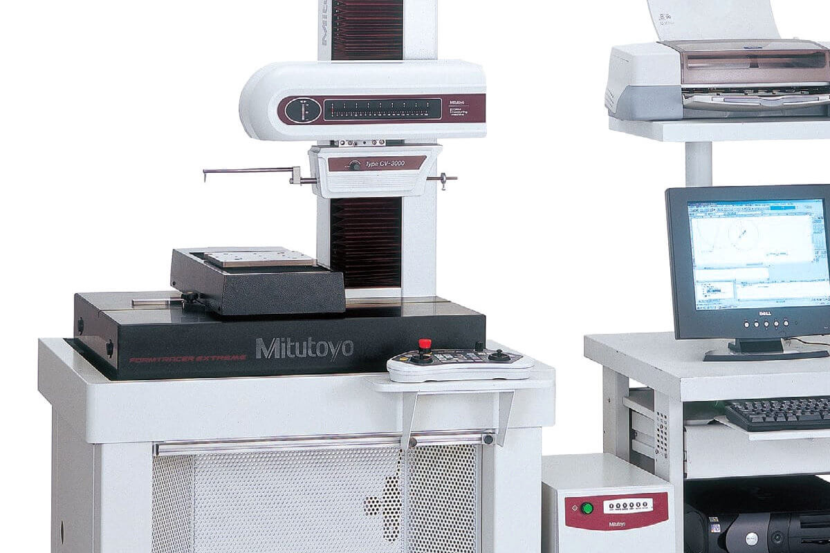 Mitutoyo Contracer CV-2100M4 Contour Inspection System